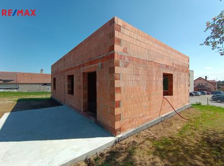 img-20250429-110100.jpg | Prodej - dům/vila, 195 m²