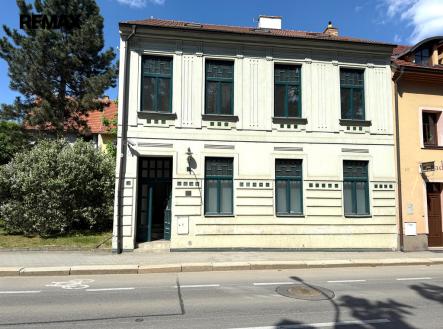 Prodej - dům/vila, 250 m² obrázek