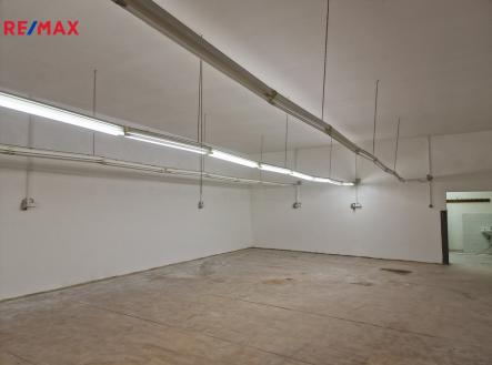 20231002-194647.jpg | Pronájem - obchodní prostor, 153 m²