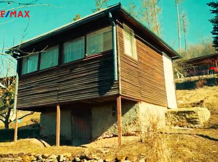 z-venku-real-upravena-expozice.png | Prodej - chata/rekreační objekt, 19 m²