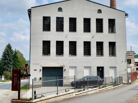 73343edb-cda5-4d51-a1af-e17c6edfcd80.jpeg | Prodej - výrobní prostor, 1 924 m²