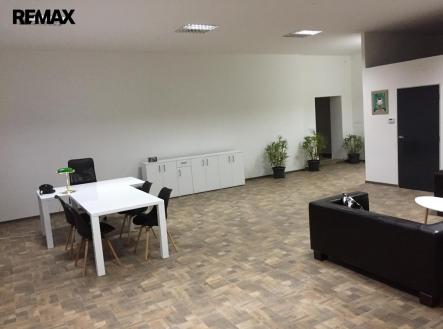 75b939a1-f79f-4374-9721-858b2643f8c1.jpeg | Prodej - výrobní prostor, 1 924 m²