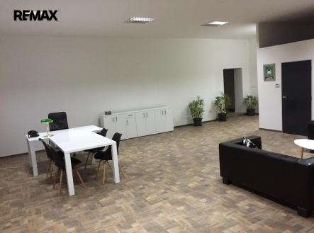 75b939a1-f79f-4374-9721-858b2643f8c1.jpeg | Prodej - výrobní prostor, 1 924 m²