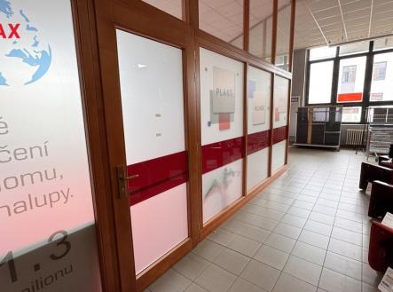img-4602.jpeg | Pronájem - obchodní prostor, 51 m²