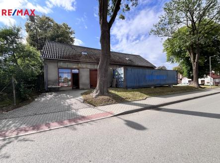 Prodej - obchodní prostor, 121 m² obrázek