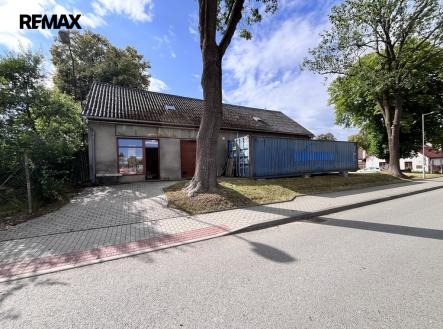 Prodej - obchodní prostor, 121 m² obrázek