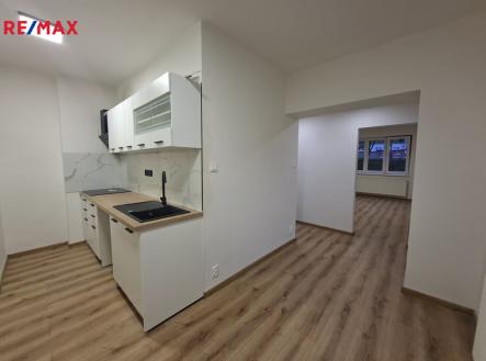 20251010-175601-resized.jpg | Prodej bytu, 2+1, 62 m²