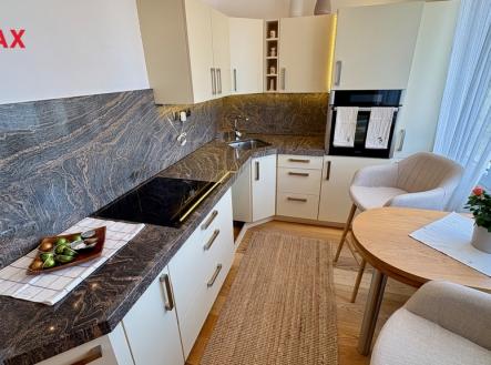 img-2453.jpeg | Prodej bytu, 3+1, 73 m²