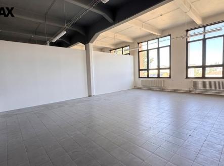 img-5011.jpeg | Pronájem - obchodní prostor, 84 m²