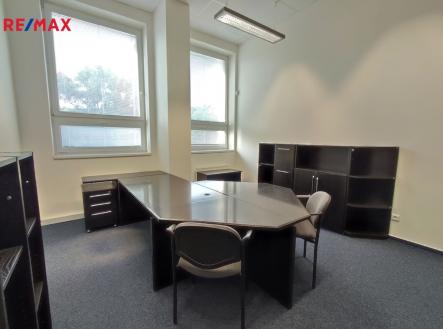 img-20230823-084101.jpg | Pronájem - kanceláře, 19 m²