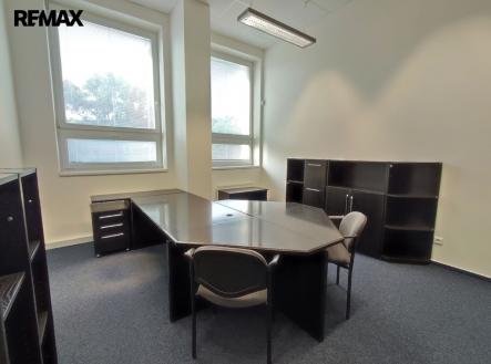 img-20230823-084101.jpg | Pronájem - kanceláře, 19 m²