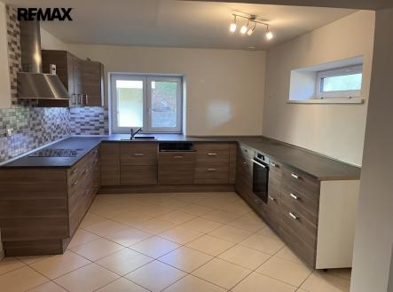 img-1003.jpeg | Prodej - chata/rekreační objekt, 418 m²