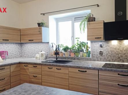 Kuchyně | Prodej - dům/vila, 189 m²