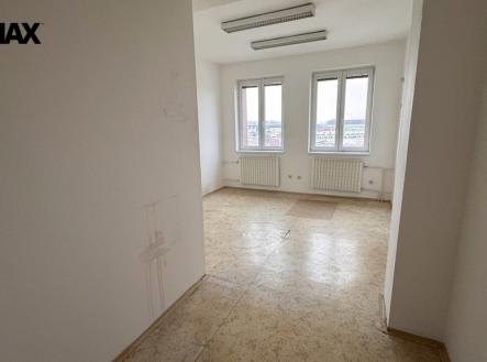 img-5746.jpeg | Pronájem - kanceláře, 15 m²