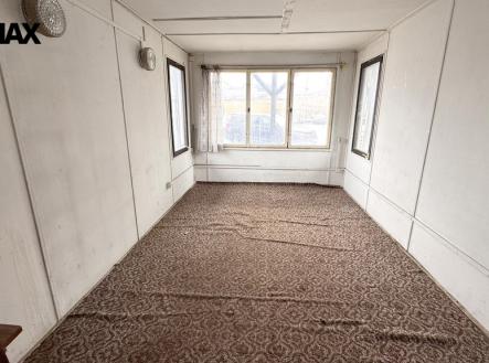 img-5763.jpeg | Pronájem - obchodní prostor, 18 m²