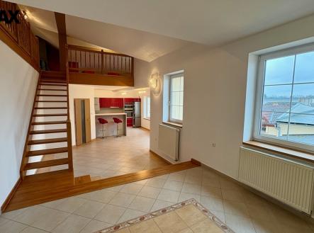 img-4103.jpeg | Pronájem bytu, 4+kk, 200 m²