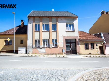 xr9a1722.jpg | Prodej - nájemní dům, 196 m²