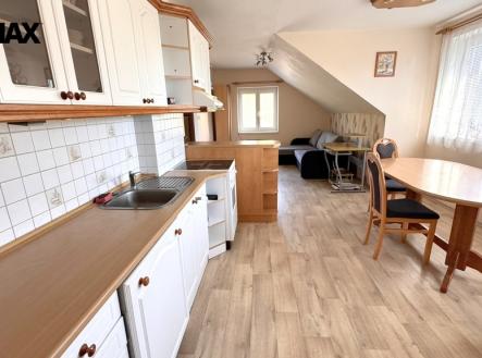 2.jpeg | Prodej - dům/vila, 148 m²