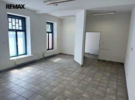 img-6331.jpeg | Pronájem - kanceláře, 250 m²