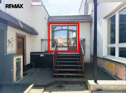8719b1d0-29cb-4024-ad56-6d13dce7a281.jpeg | Prodej - obchodní prostor, 45 m²