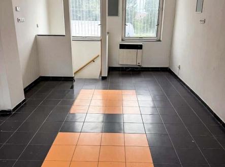 7558cb48-76dd-4879-8d31-88bc699c9fbe.jpeg | Prodej - obchodní prostor, 45 m²