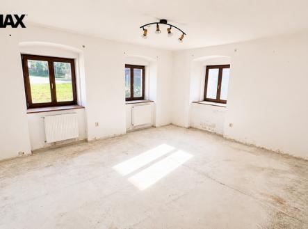 chatgpt-image-23.6.2026-11-46-54.jpg | Prodej - dům/vila, 230 m²