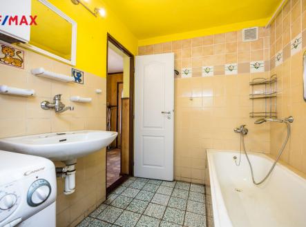 Koupelna v přízemí | Prodej - dům/vila, 150 m²