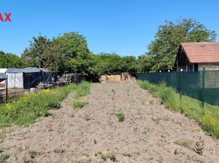 img-20250513-093822-1.jpg | Pronájem - pozemek, zahrada, 320 m²