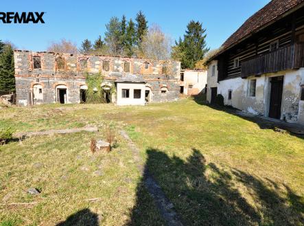 10-1.jpg | Prodej - dům/vila, 300 m²