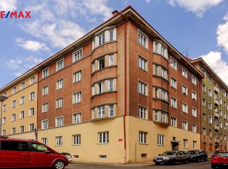 Pohled od Labe | Pronájem bytu, 2+1, 68 m²