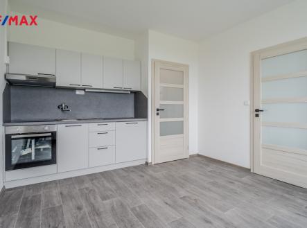 2-1.jpg | Prodej bytu, 1+1, 34 m²