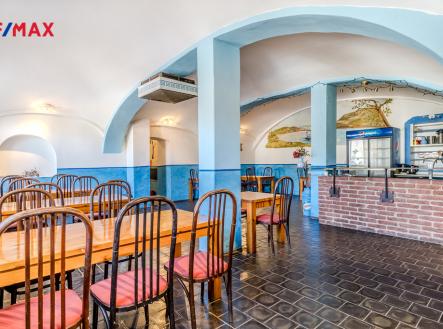 tm-05976-hdr.jpg | Prodej - restaurace, 801 m²