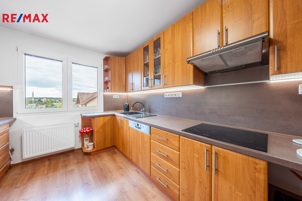 rodinny-dum-jungmannova-zatec-michal-vais-reality-remax-g8002.jpg