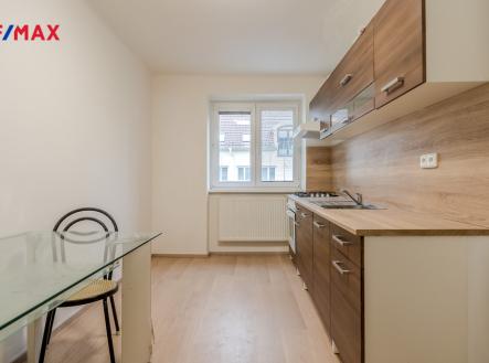 tm-09696-hdr.jpg | Prodej bytu, 3+1, 79 m²