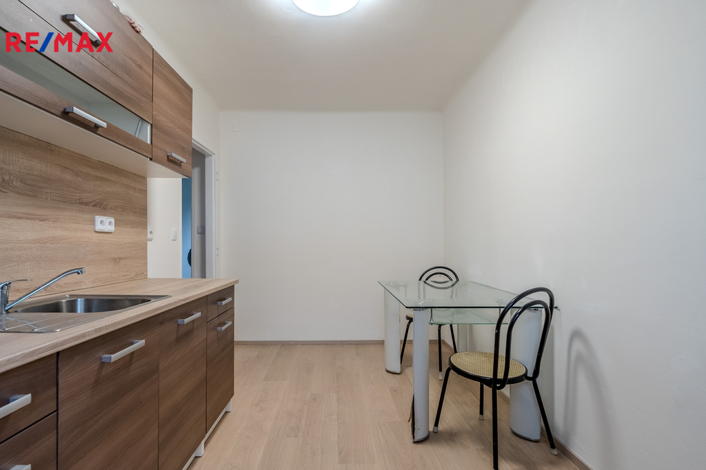 tm-09701-hdr.jpg