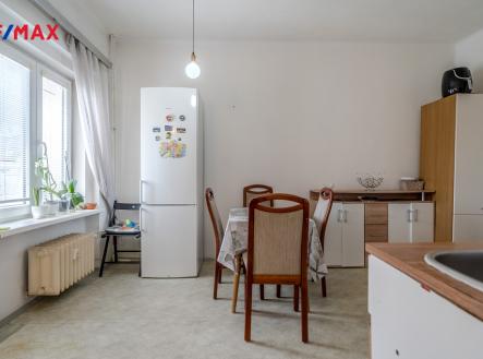 tm-09030-hdr.jpg | Prodej bytu, 2+1, 69 m²
