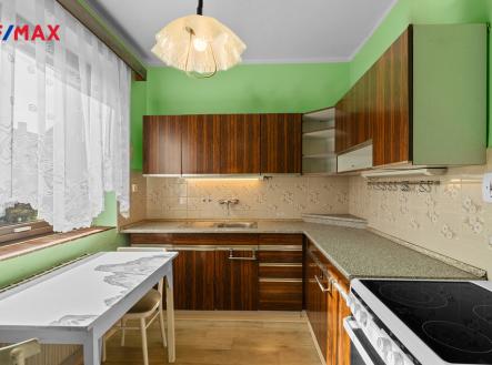 6.jpg | Prodej - dům/vila, 281 m²