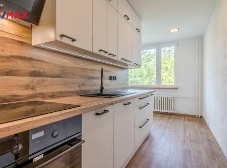 tm-01114-hdr.jpg | Prodej bytu, 1+1, 42 m²