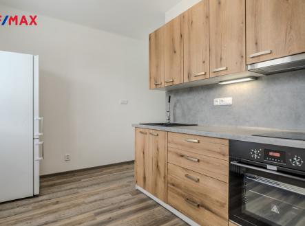 Kuchyňský kout | Pronájem bytu, 1+kk, 37 m²