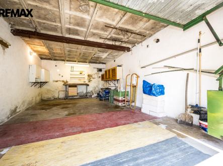 vha8065.jpg | Prodej - malý objekt/garáž