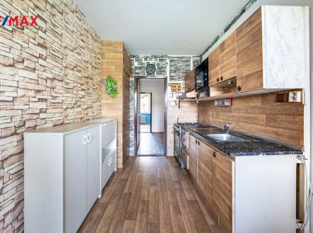 byt-3-1-keplerova-usti-nad-labem-martin-strojsa-remax-reality002.jpg | Prodej bytu, 3+1, 75 m²