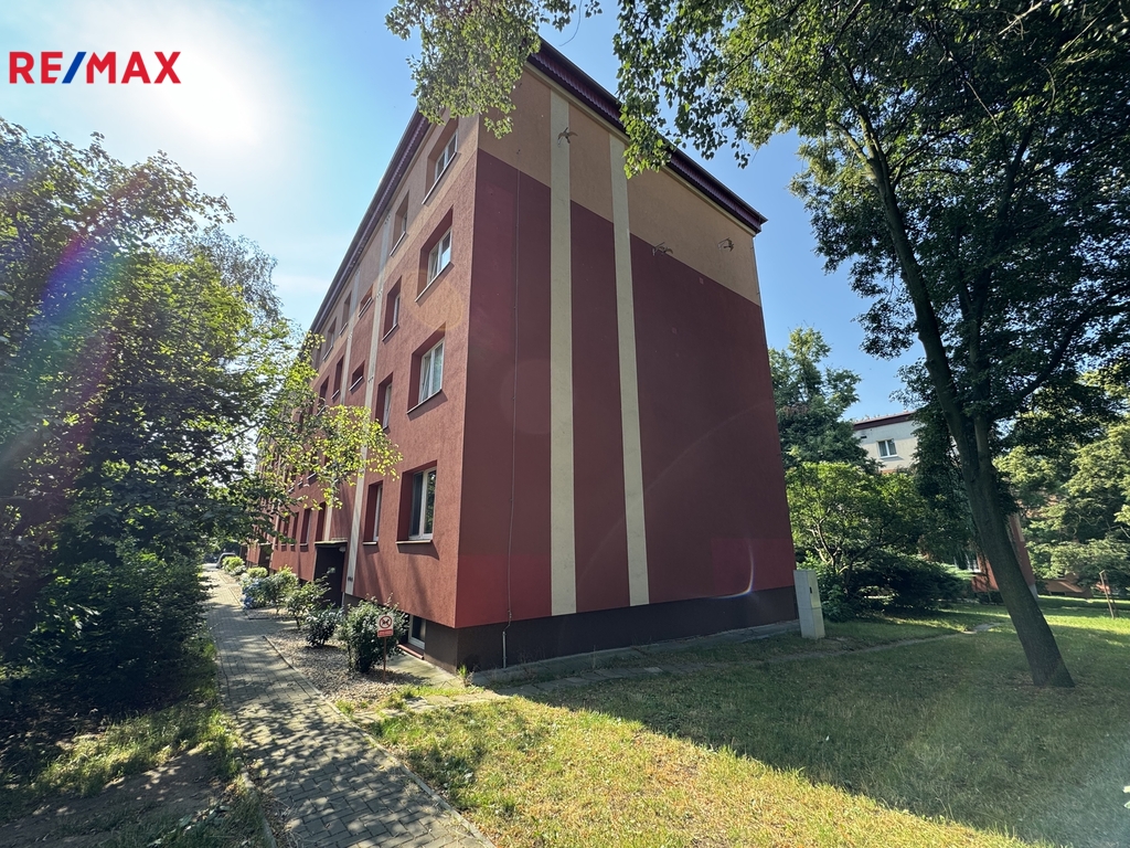 pronajem-byt-dukelskych-hrdinu-michal-vais-remax-reality001.jpeg