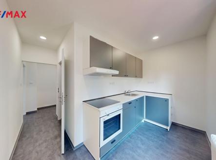 pronajem-byt-dukelskych-hrdinu-michal-vais-remax-reality004.jpg | Pronájem bytu, 3+1, 65 m²