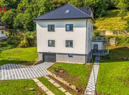 Prodej - dům/vila, 330 m²