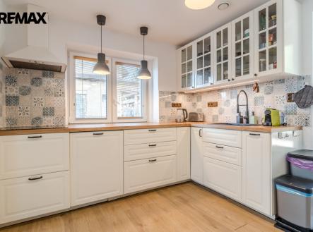 tm-02034-hdr.jpg | Prodej - dům/vila, 144 m²