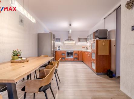 tm-03137-hdr.jpg | Prodej bytu, 4+kk, 174 m²