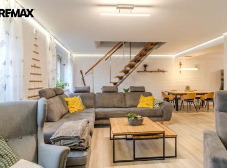 tm-03127-hdr.jpg | Prodej bytu, 4+kk, 174 m²