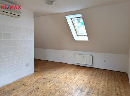 03.jpg | Pronájem bytu, 1+1, 65 m²