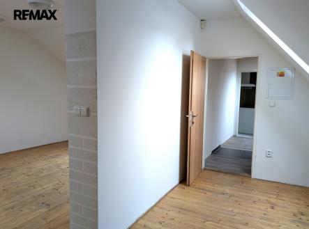 04.jpg | Pronájem bytu, 1+1, 65 m²