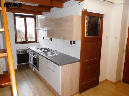 Pronájem bytu, 1+1, 48 m² obrázek